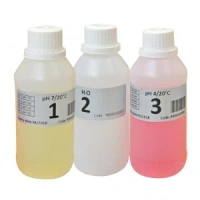 Набор буферных (калибровочных) растворов Seko (pH 4, pH 7, вода) 3 флакона по 50 мл, цена за 1 компл