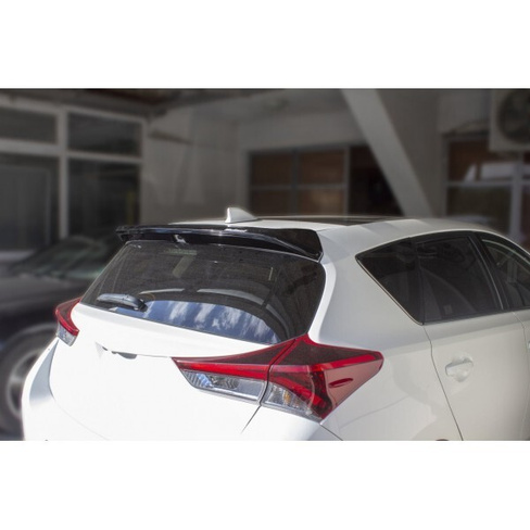 Спойлер над стеклом под покраску стекловолокно Toyota Auris 2012-2018