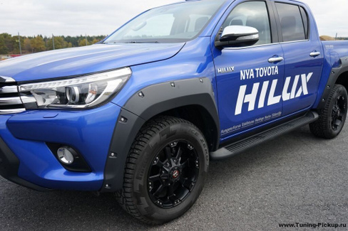 Расширители колесных арок (на болтах) Omsa Toyota Hilux 2015+