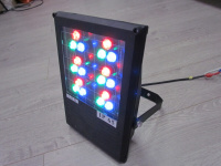 G-TG07 LED прожектор,18 LED,220V,R/G/Bчерный корп