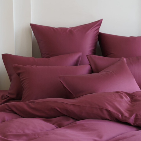 Наволочка Brilliant цвет: пурпурный (70х70 (2 шт))